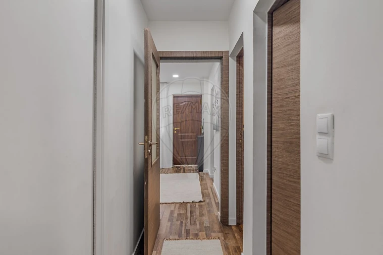 Moradia T4 para Venda em Custóias, Leça do Balio e Guifões Foto 14