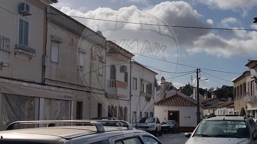 Terreno para Venda em São Domingos e Vale de Água