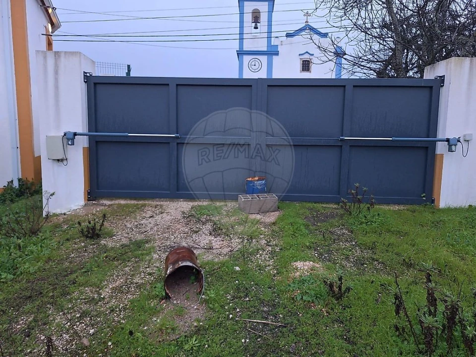 Terreno para Venda em Dois Portos e Runa Foto 2