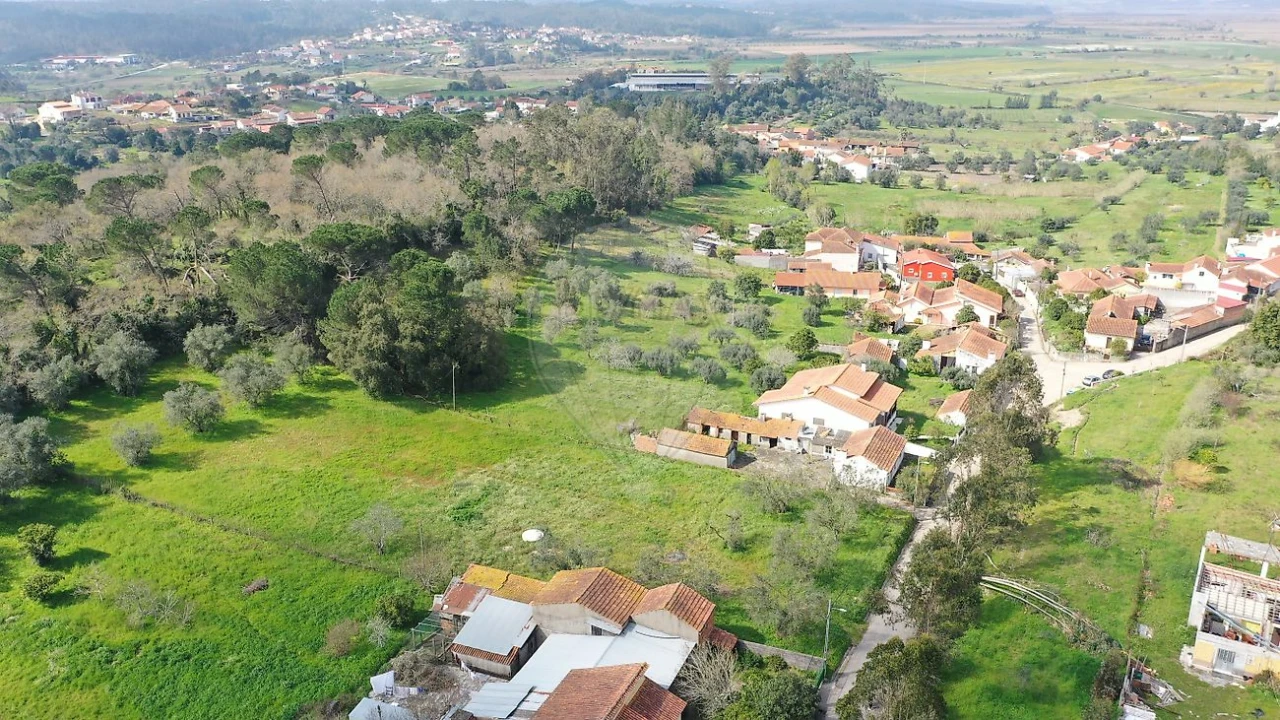 Moradia T2 para Venda em Soure Foto 16