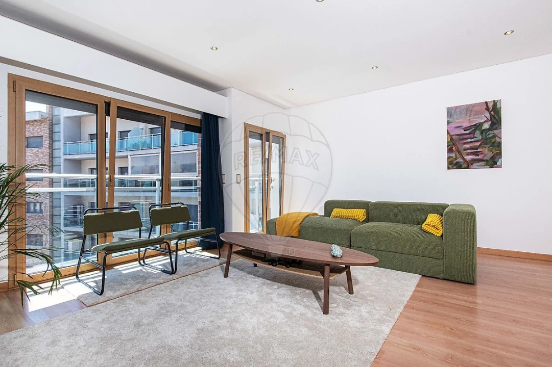 Apartamento T3 para Arrendamento em Odivelas Foto 11