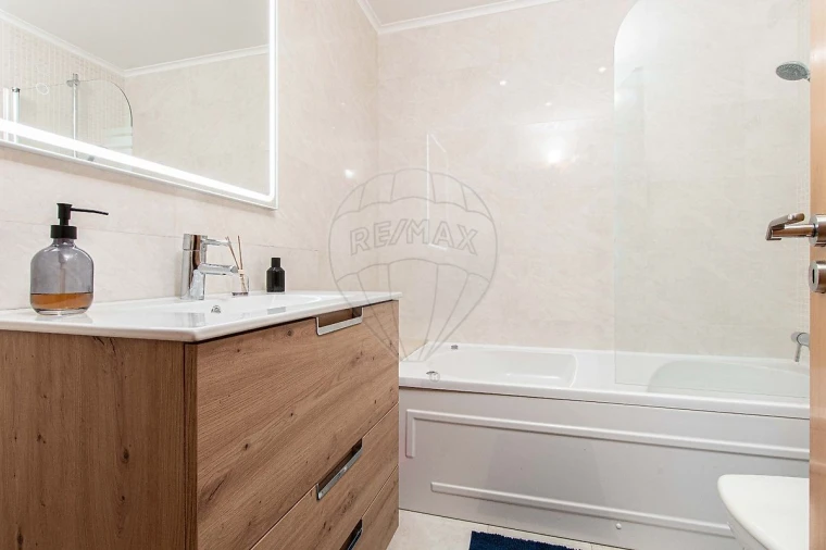 Apartamento T3 para Arrendamento em Odivelas Foto 21