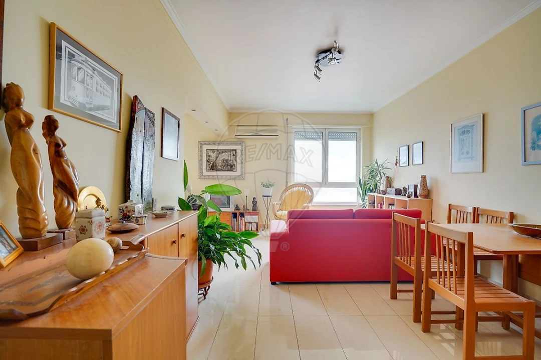 Apartamento T3 para Venda em Moscavide e Portela Foto 7