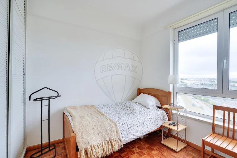 Apartamento T3 para Venda em Moscavide e Portela Foto 18