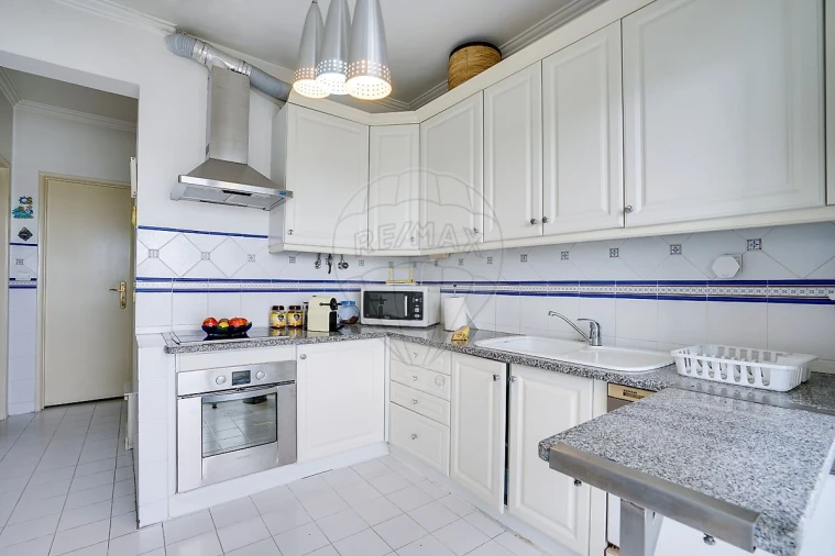 Apartamento T3 para Venda em Moscavide e Portela Foto 23