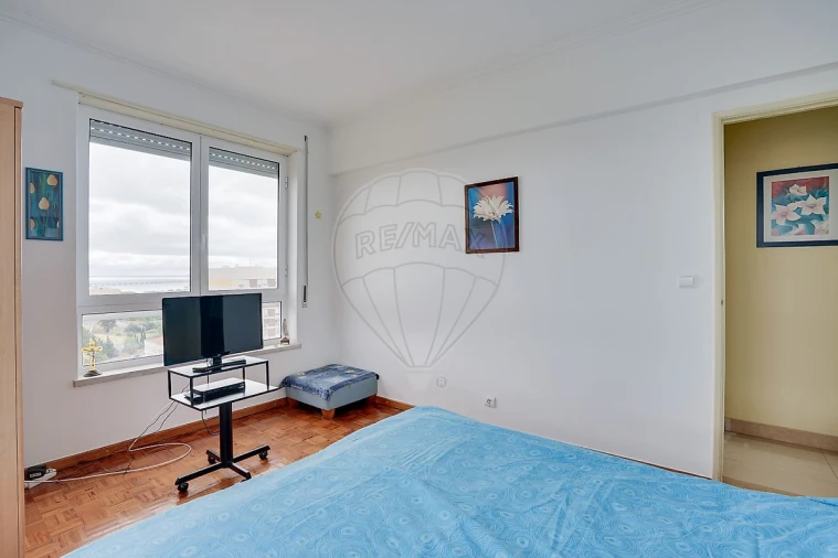 Apartamento T3 para Venda em Moscavide e Portela Foto 13