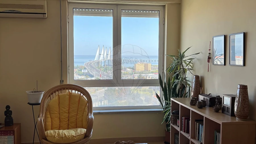 Apartamento T3 para Venda em Moscavide e Portela Foto 22