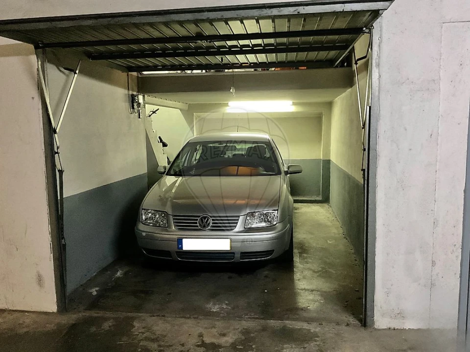 Apartamento T3 para Venda em Moscavide e Portela Foto 2