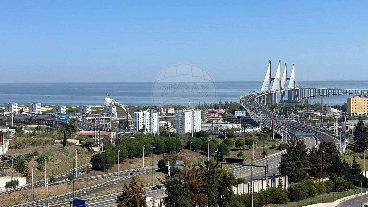 Apartamento T3 para Venda em Moscavide e Portela Foto 30