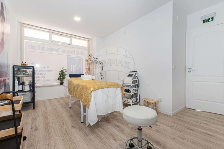 Loja para Venda em Agualva e Mira-Sintra Foto 23