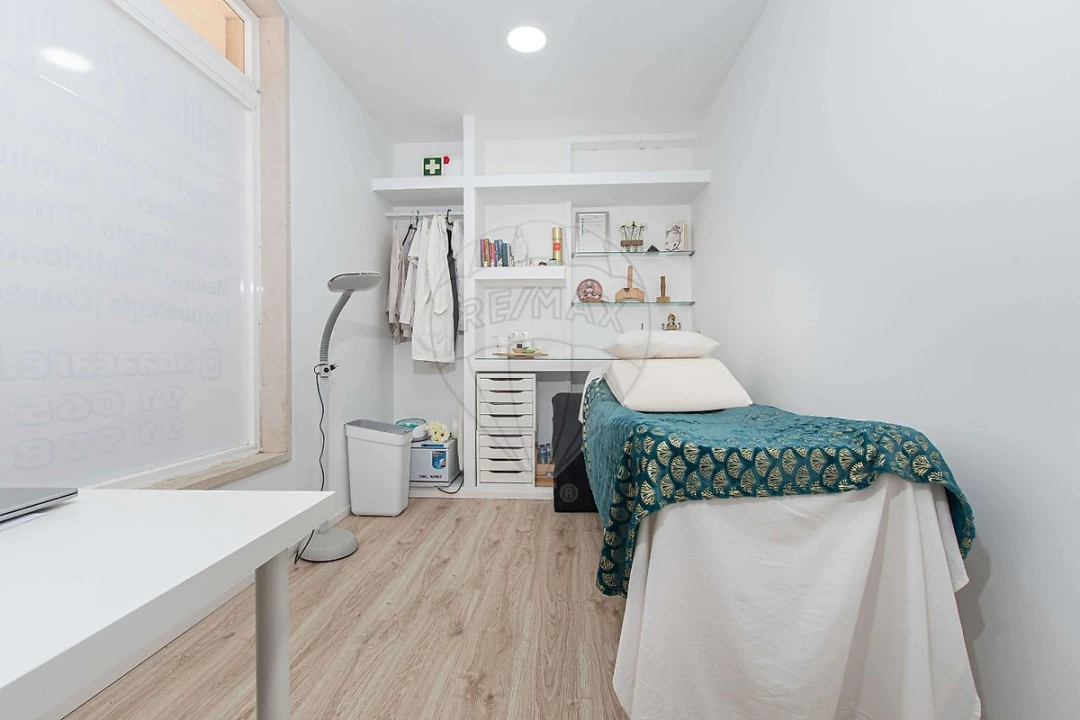 Loja para Venda em Agualva e Mira-Sintra Foto 1