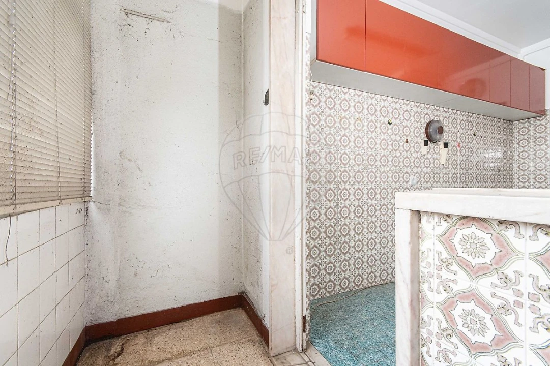 Apartamento T1 para Venda em Barcarena Foto 11