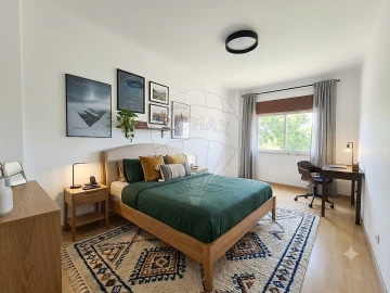 Apartamento T2 para Venda em Rio de Mouro