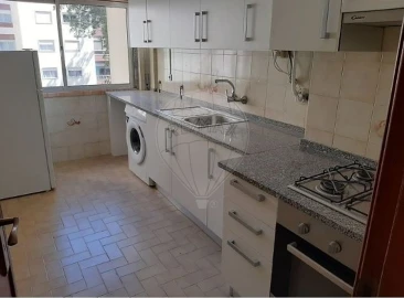 Apartamento T2 para Venda em Rio de Mouro