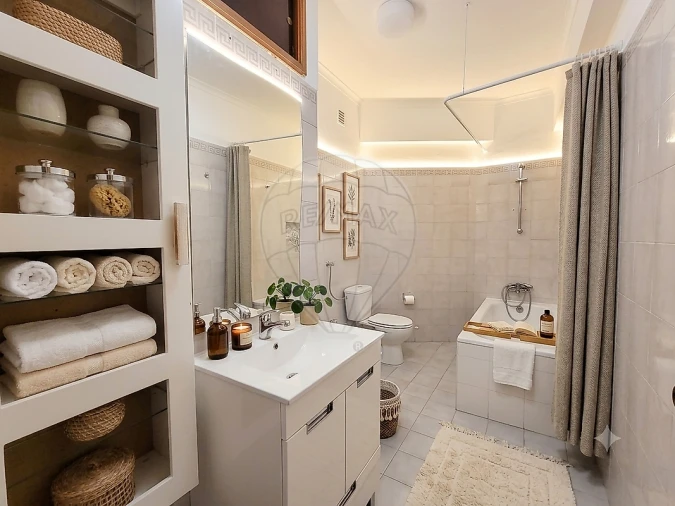 Apartamento T2 para Venda em Rio de Mouro Foto 20