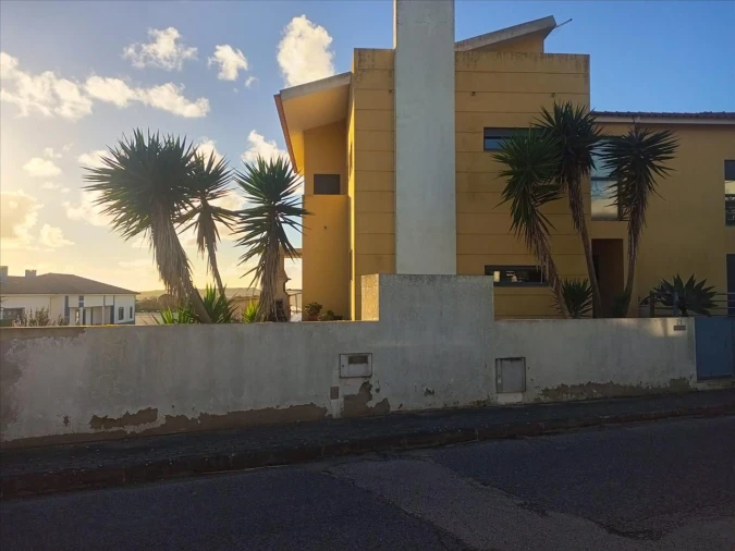 Moradia T4 para Venda em Silveira Foto 6