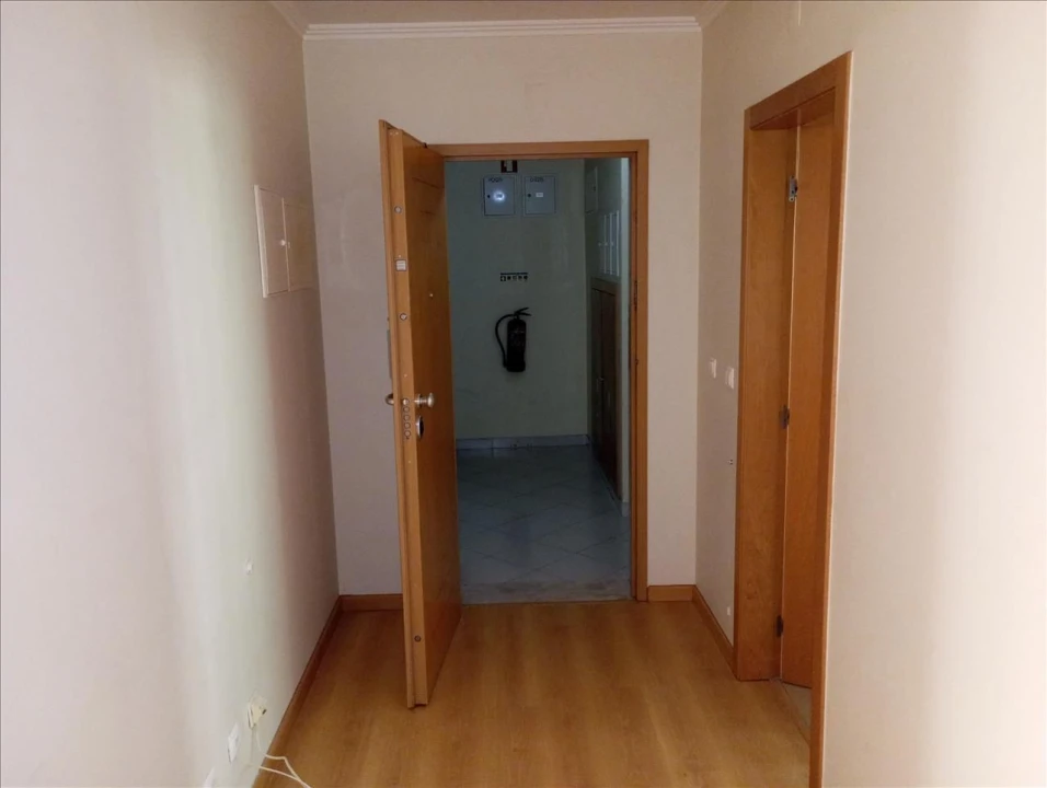 Apartamento T2 para Venda em Vila Franca de Xira Foto 13