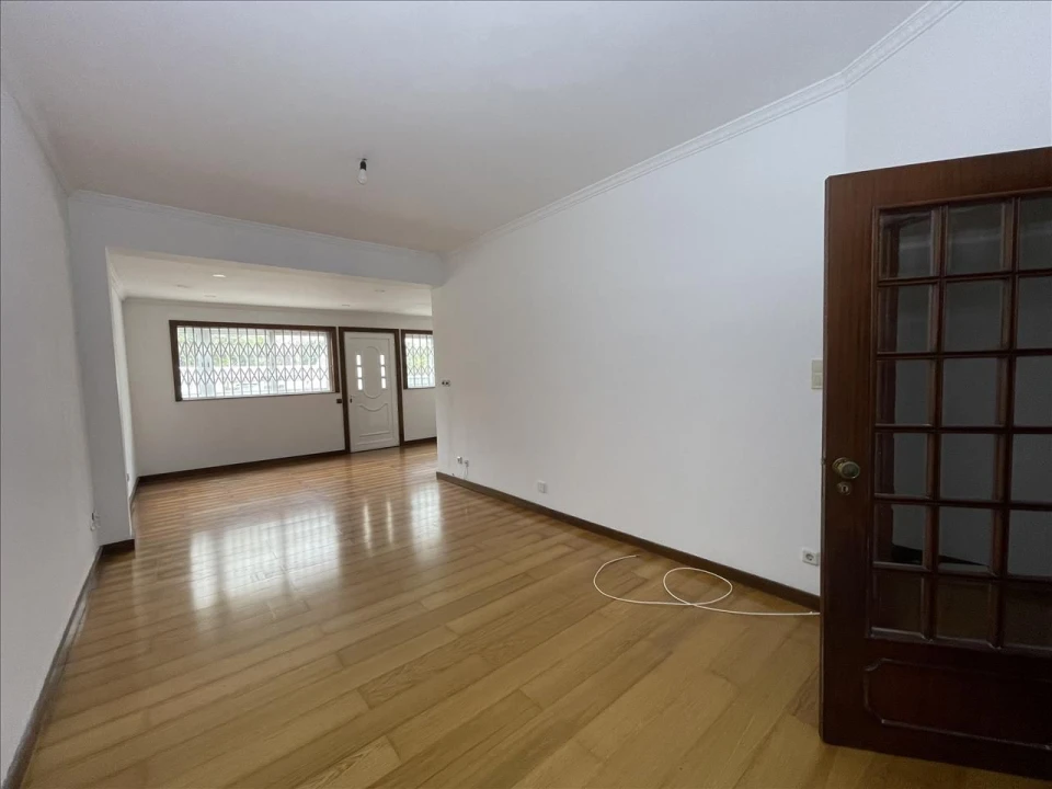 Apartamento T2 para Venda em Cedofeita, Santo Ildefonso, Sé, Miragaia, São Nicolau e Vitória Foto 3