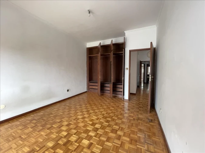 Apartamento T2 para Venda em Cedofeita, Santo Ildefonso, Sé, Miragaia, São Nicolau e Vitória Foto 10