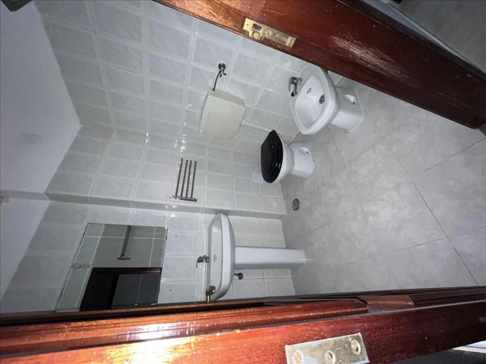 Apartamento T2 para Venda em Cacém e São Marcos Foto 11