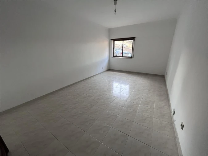 Apartamento T2 para Venda em Cacém e São Marcos Foto 4