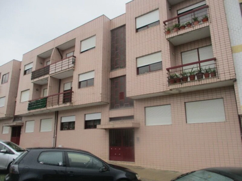 Apartamento T2 para Venda em Ermesinde Foto 2