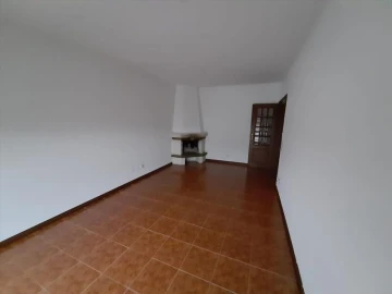 Apartamento T2 para Venda em Ermesinde