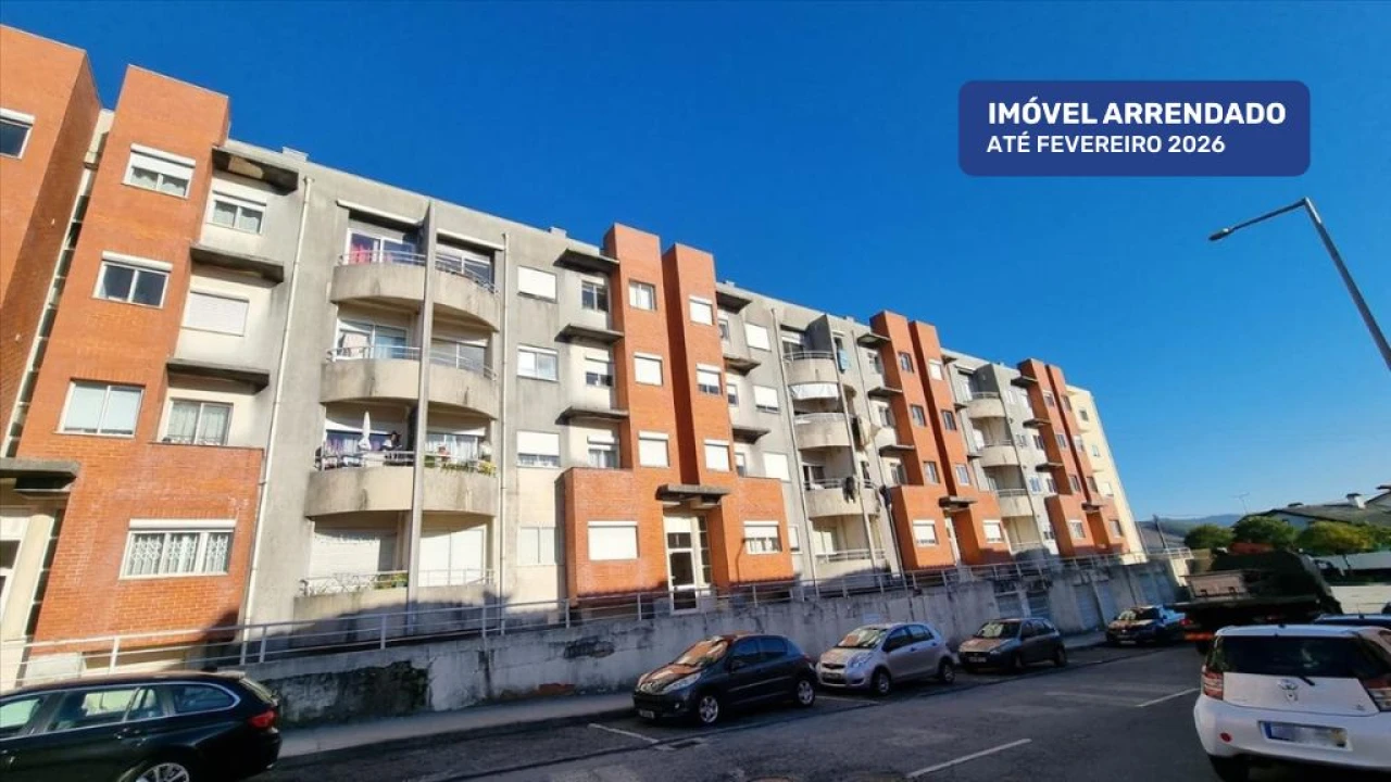 Apartamento T2 para Venda em O. Azeméis, Riba-Ul, Ul, Macinhata Seixa, Madail Foto 1