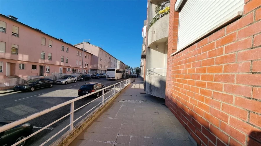 Apartamento T2 para Venda em O. Azeméis, Riba-Ul, Ul, Macinhata Seixa, Madail Foto 5