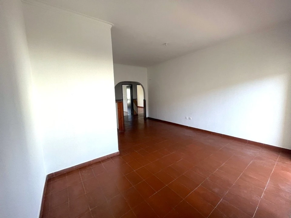 Apartamento T3 para Venda em Moita Foto 4