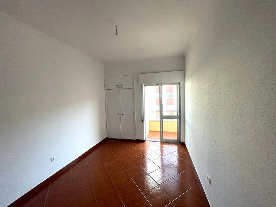 Apartamento T3 para Venda em Moita Foto 8