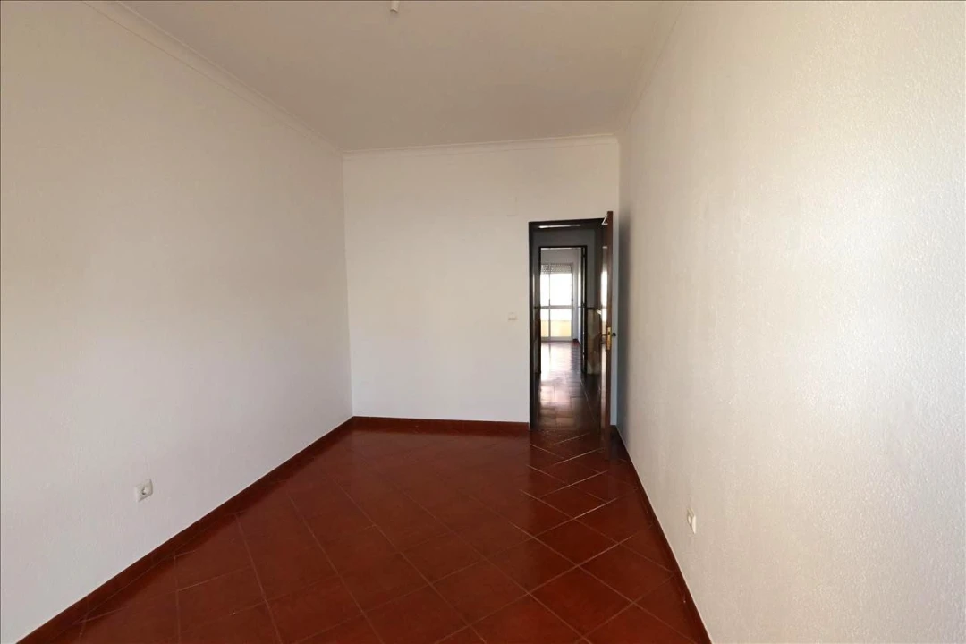 Apartamento T3 para Venda em Moita Foto 9