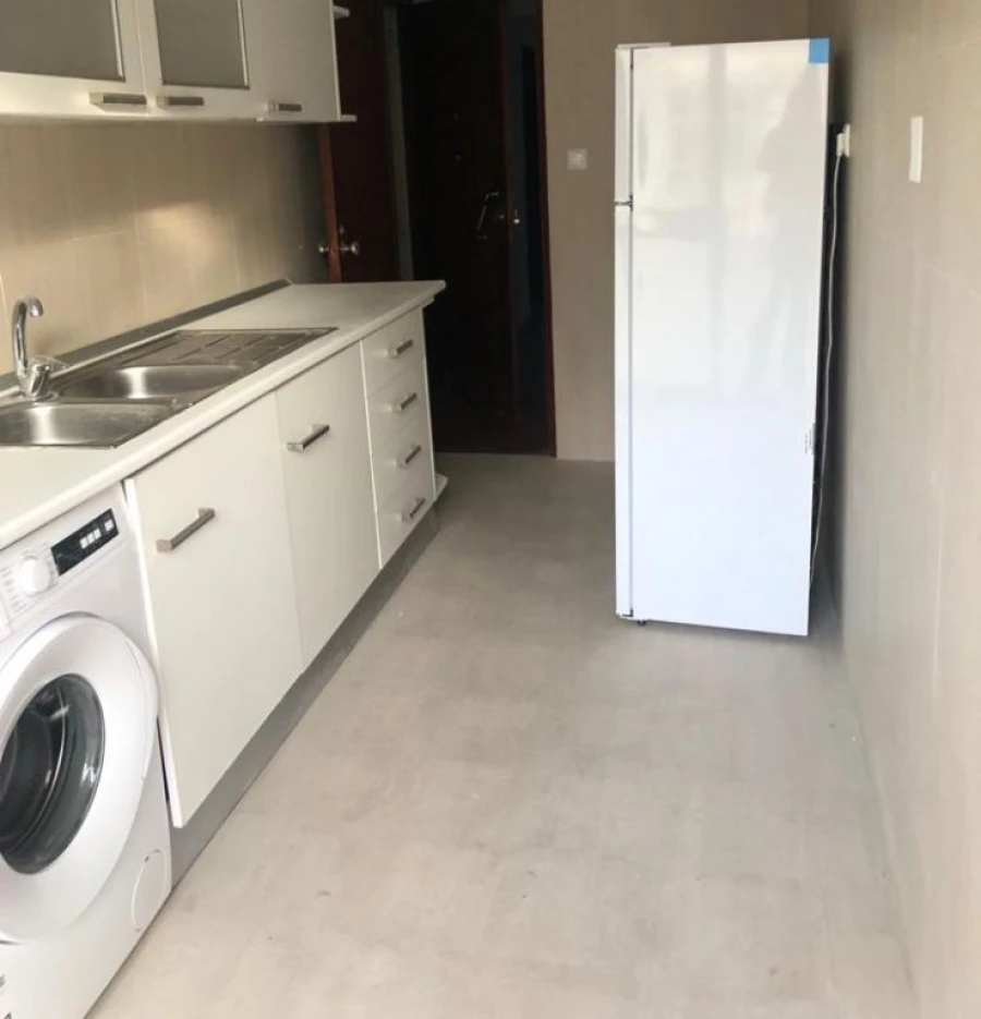 Apartamento T3 para Venda em Vila Franca de Xira Foto 3