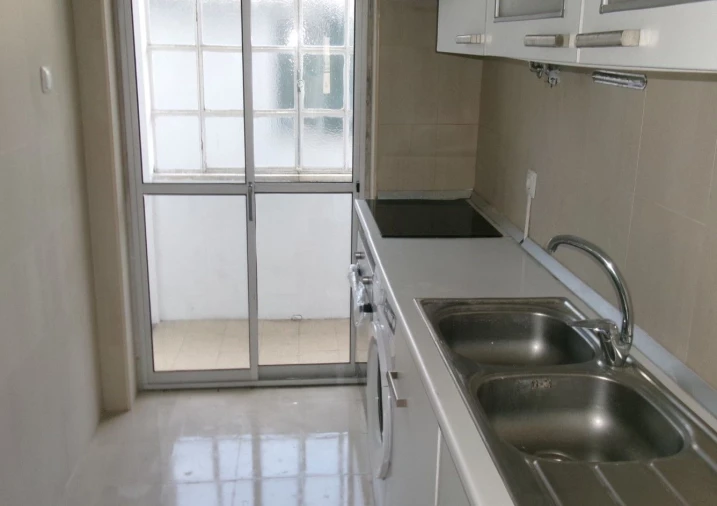 Apartamento T3 para Venda em Vila Franca de Xira Foto 4