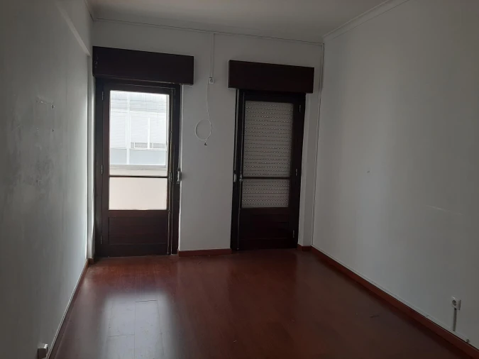 Apartamento T3 para Venda em Vila Franca de Xira Foto 5