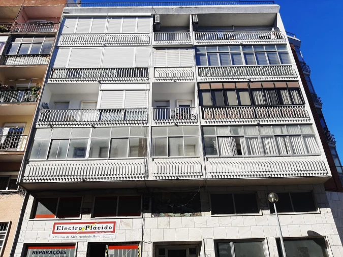 Apartamento T3 para Venda em Vila Franca de Xira Foto 7