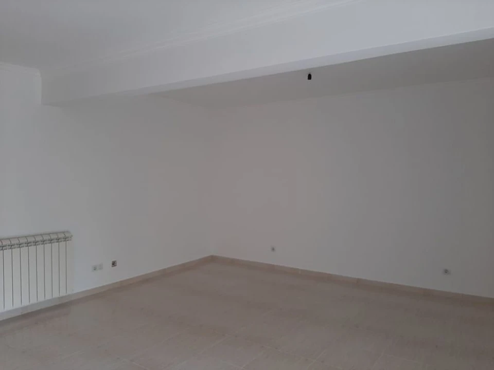 Apartamento T3 para Venda em Azambuja Foto 3