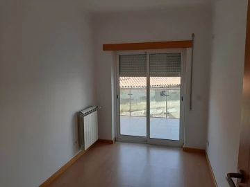 Apartamento T3 para Venda em Azambuja