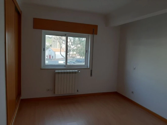 Apartamento T3 para Venda em Azambuja Foto 8