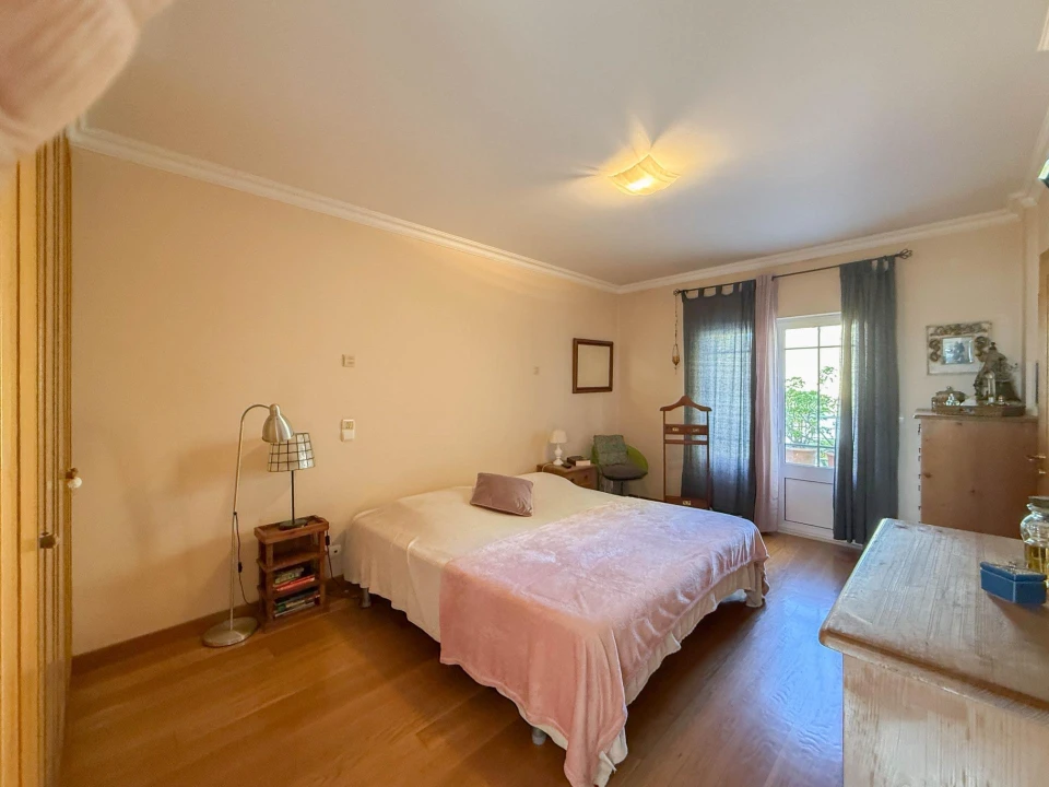 Moradia T4 para Venda em Rio de Mouro Foto 12