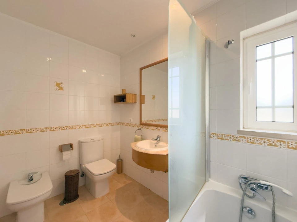 Moradia T4 para Venda em Rio de Mouro Foto 23