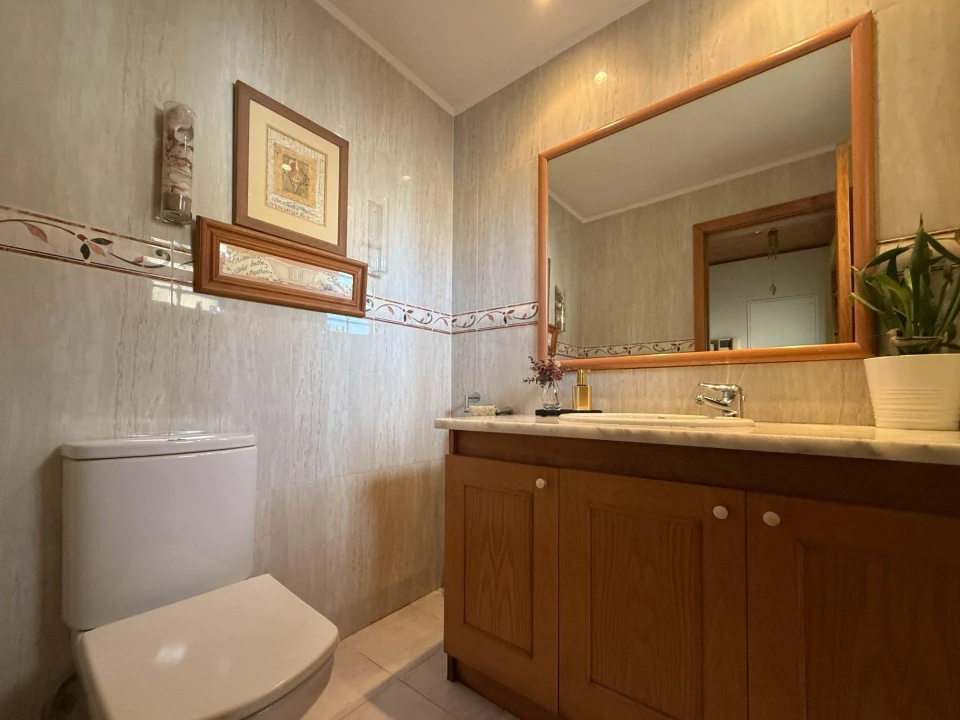 Moradia T4 para Venda em Rio de Mouro Foto 27