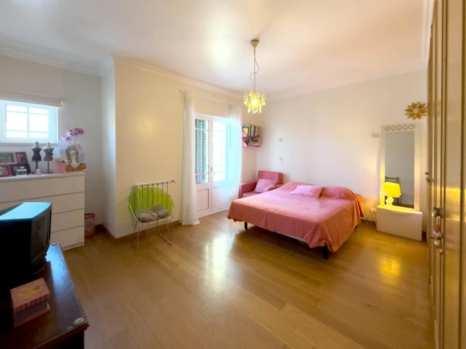 Moradia T4 para Venda em Rio de Mouro Foto 21