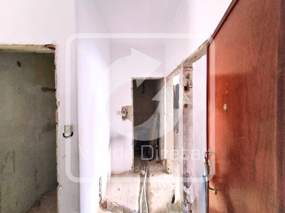 Apartamento T2 para Venda em Barreiro e Lavradio Foto 9