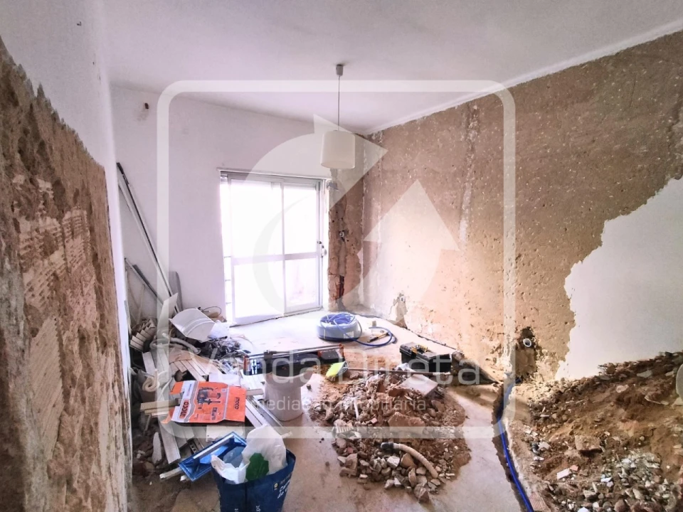 Apartamento T2 para Venda em Barreiro e Lavradio Foto 16