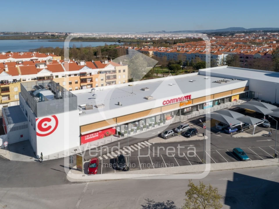 Apartamento T2 para Venda em Barreiro e Lavradio Foto 17