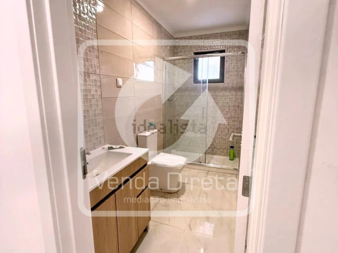 Apartamento T2 para Venda em Barreiro e Lavradio Foto 3