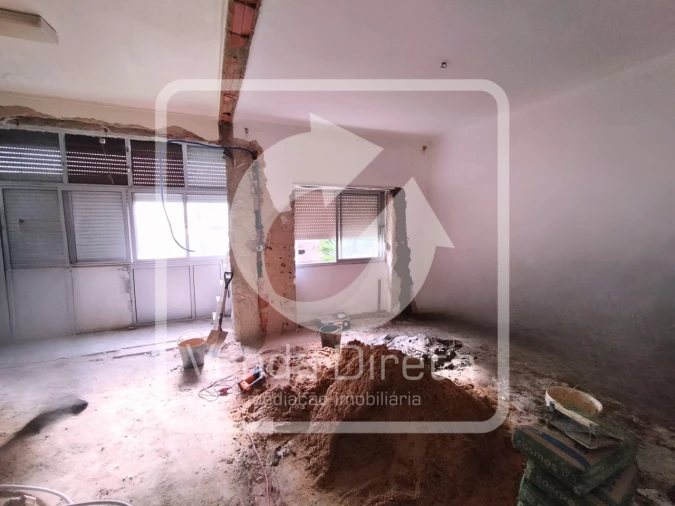 Apartamento T2 para Venda em Barreiro e Lavradio Foto 8