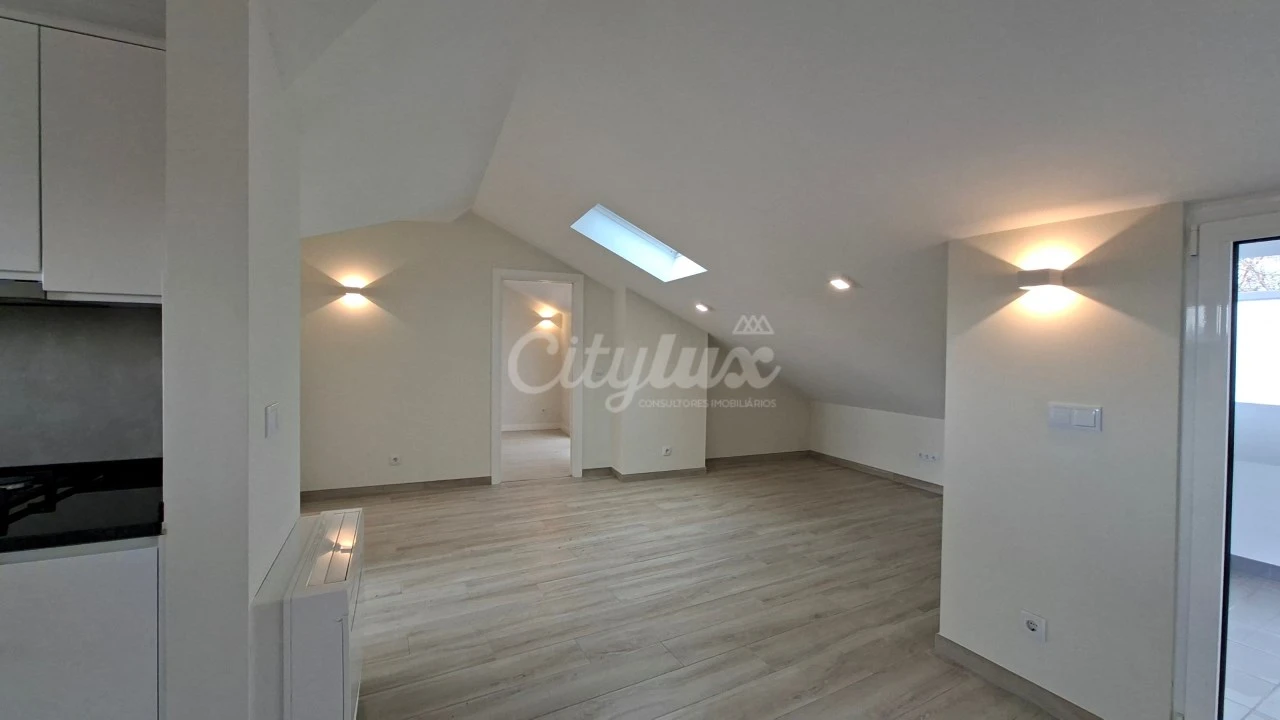 Apartamento T1 para Venda em Cascais e Estoril Foto 5