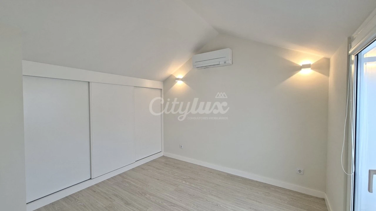 Apartamento T1 para Venda em Cascais e Estoril Foto 10